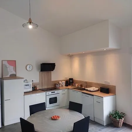 Semesterbostad Maison De Village *