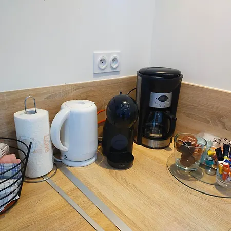 Maison De Village * Lasbordes